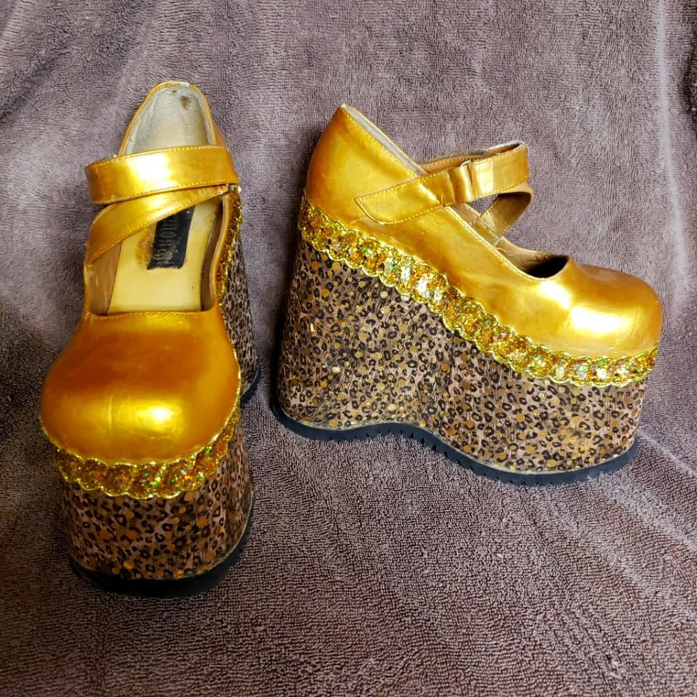 Glenda Goodwitch golden OZ platform Mary Janes